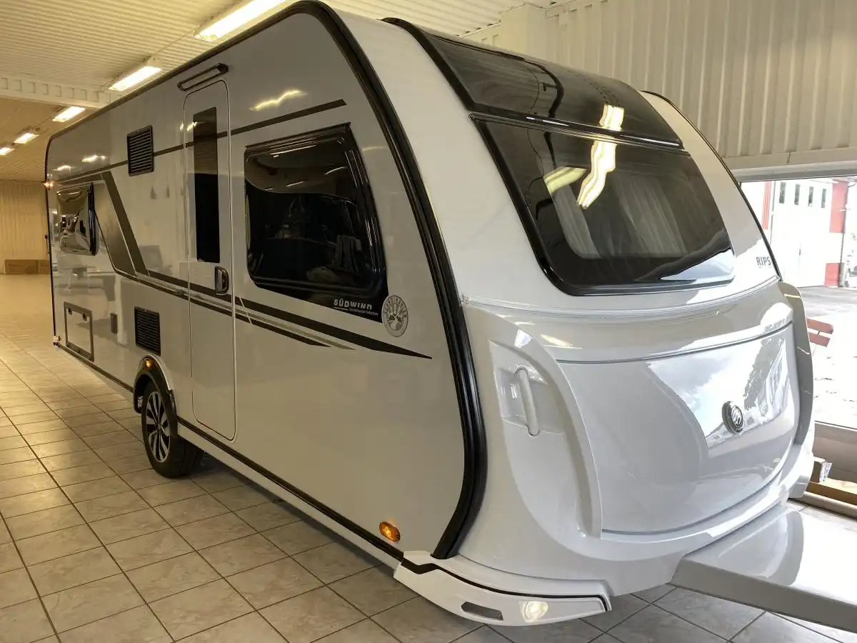 Knaus Scandinavian Selection 590 UE Demo vagn — Husvagn