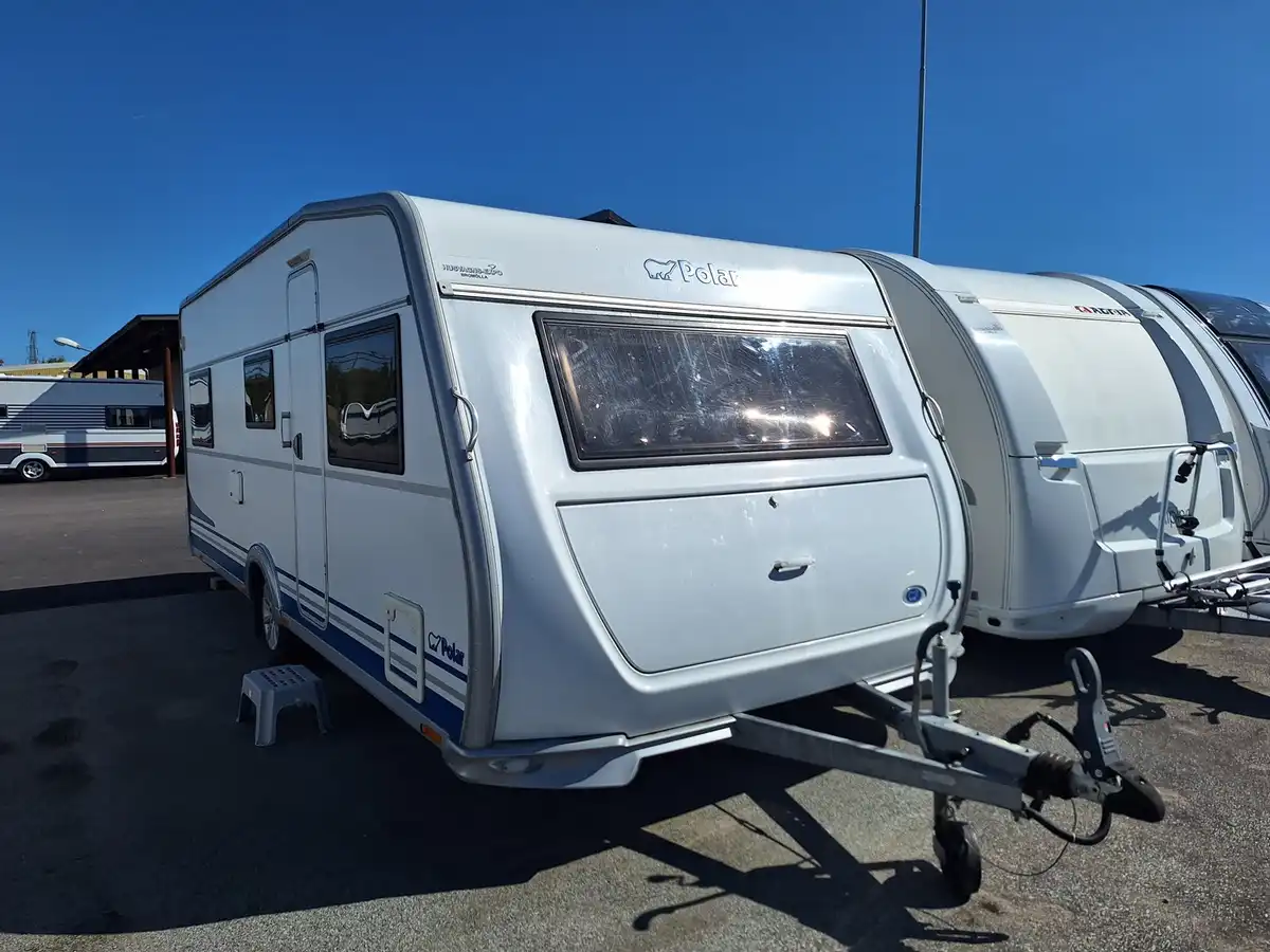 Polar 560 LB 2.5 — Husvagn