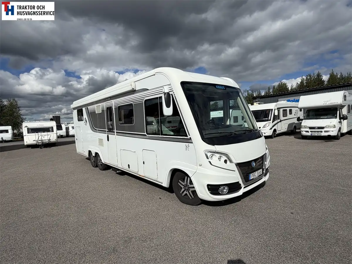 Knaus 900 i SUN — Helintegrerad
