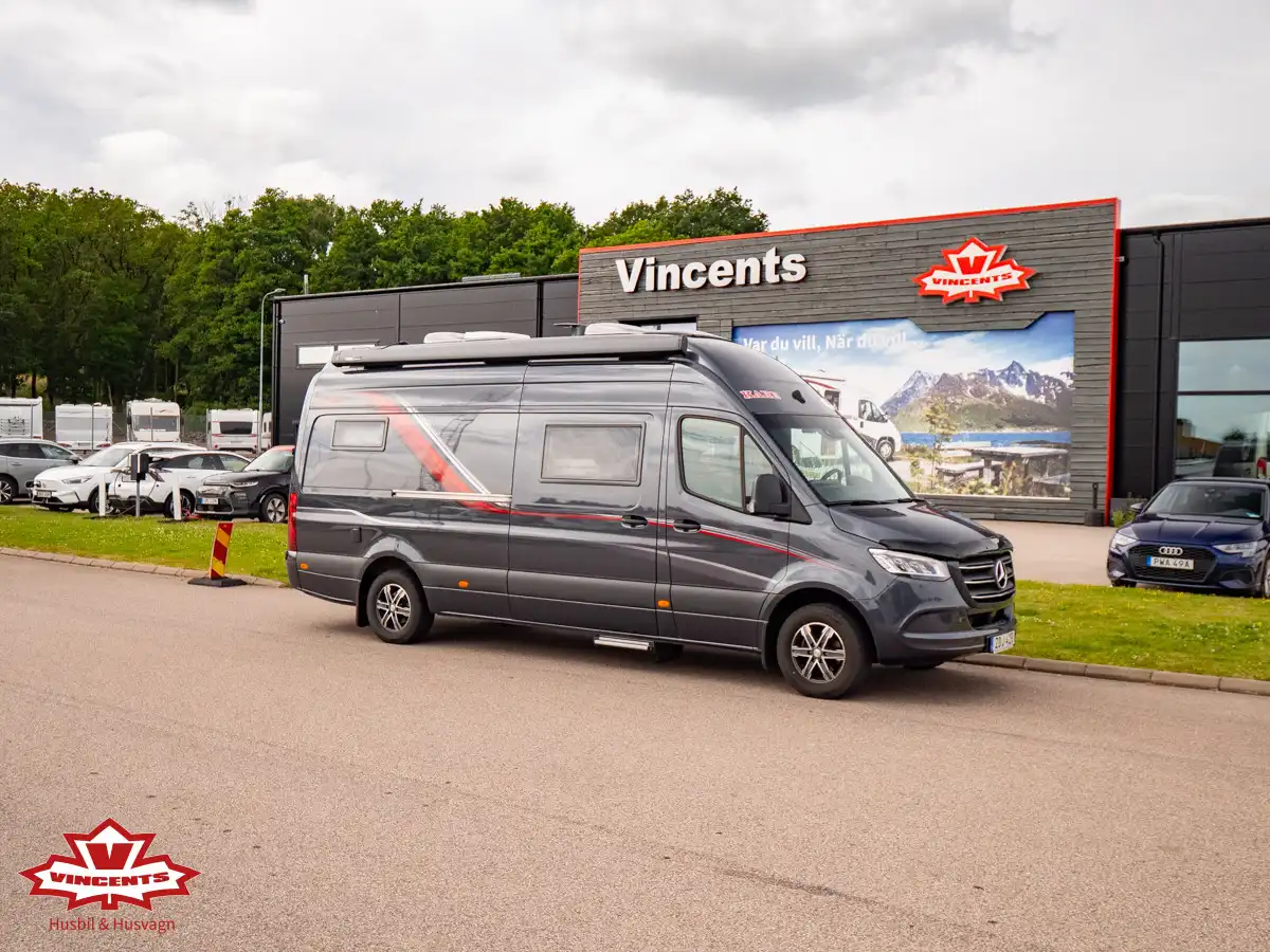 KABE-TMC RV 690 LB *Solcell *Långbädd-(2022) — Halvintegrerad