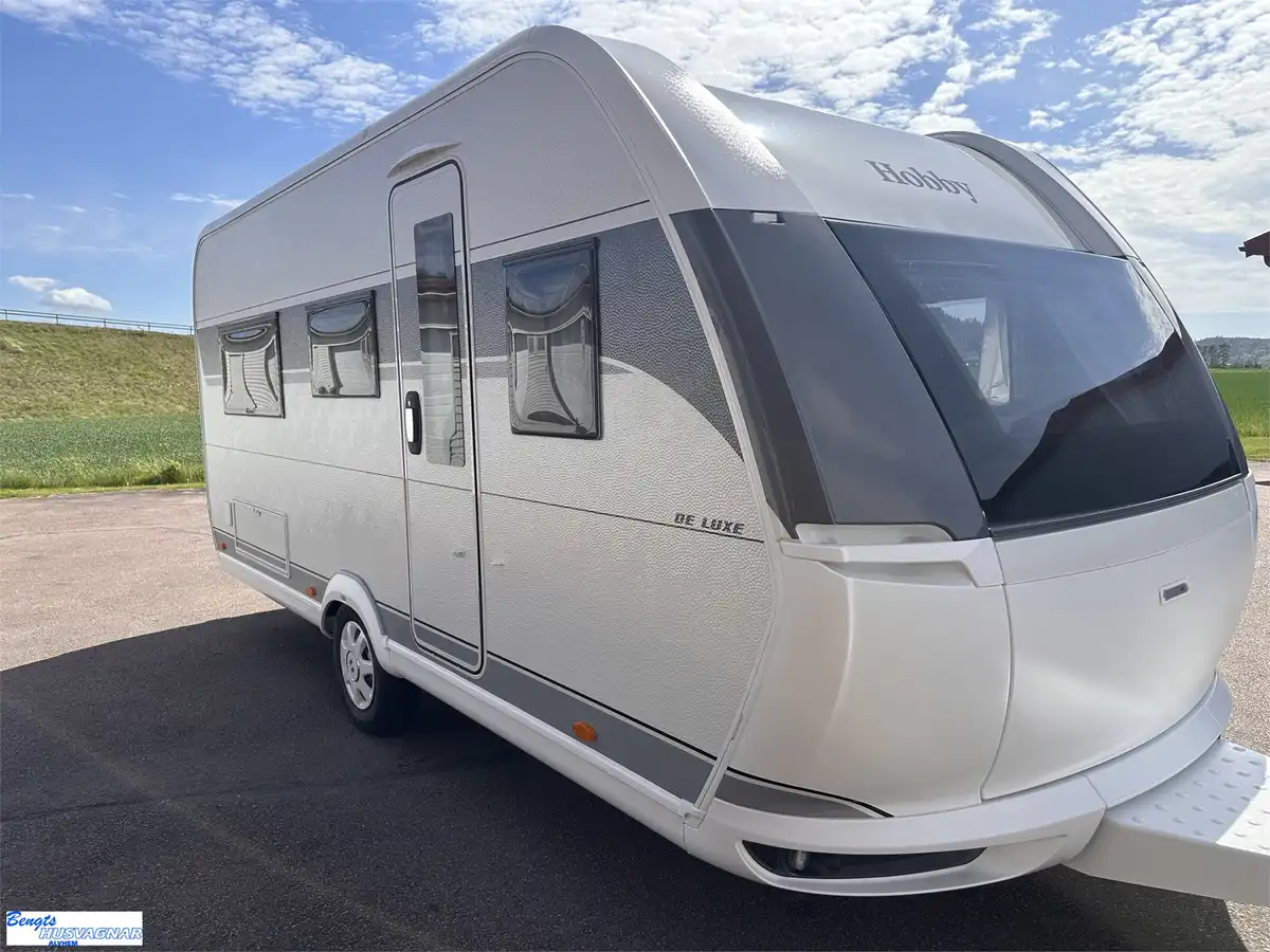 Hobby 460 LU De Luxe — Husvagn