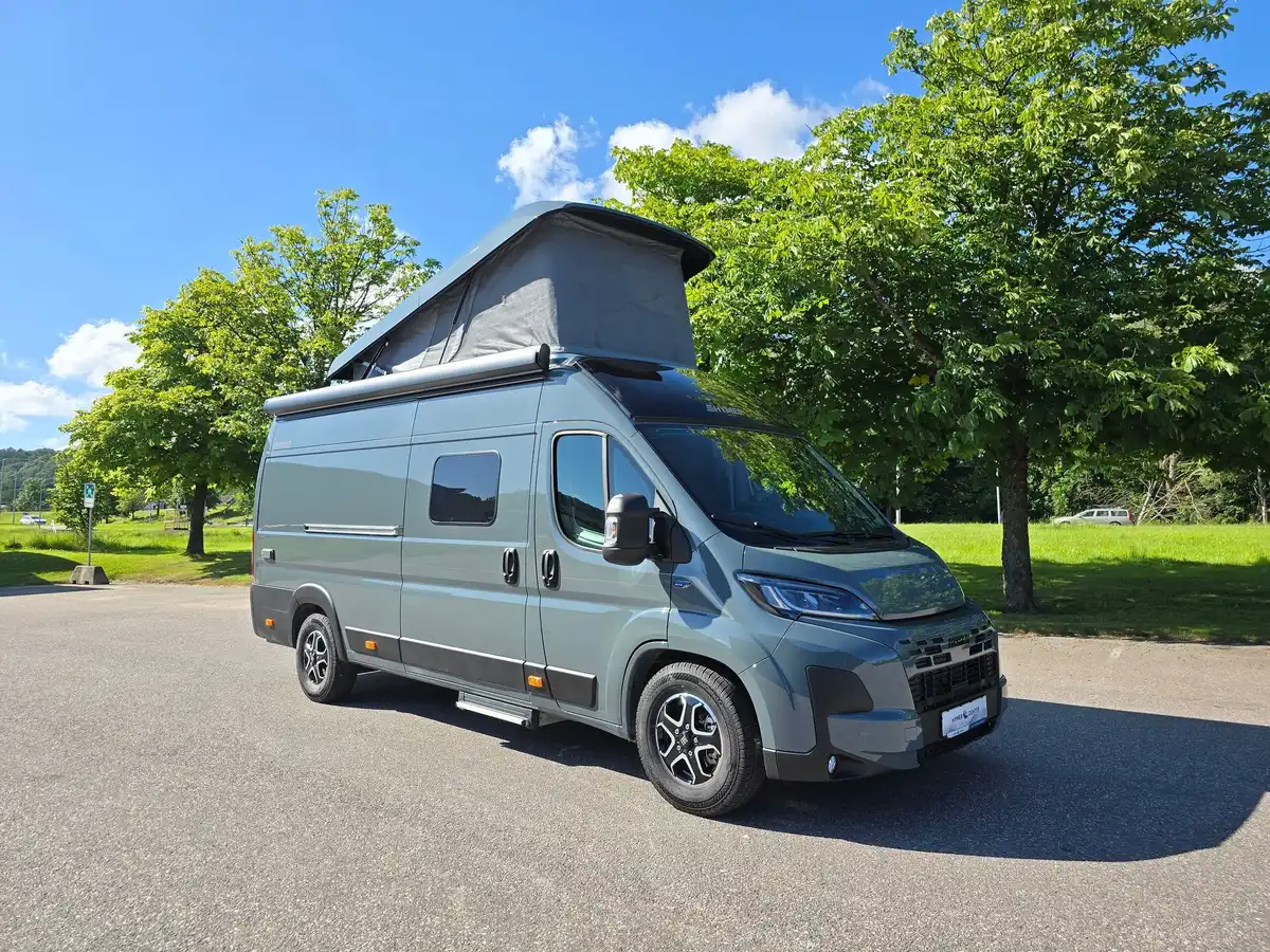 HYMER Yellowstone HC-Edition — Plåtis