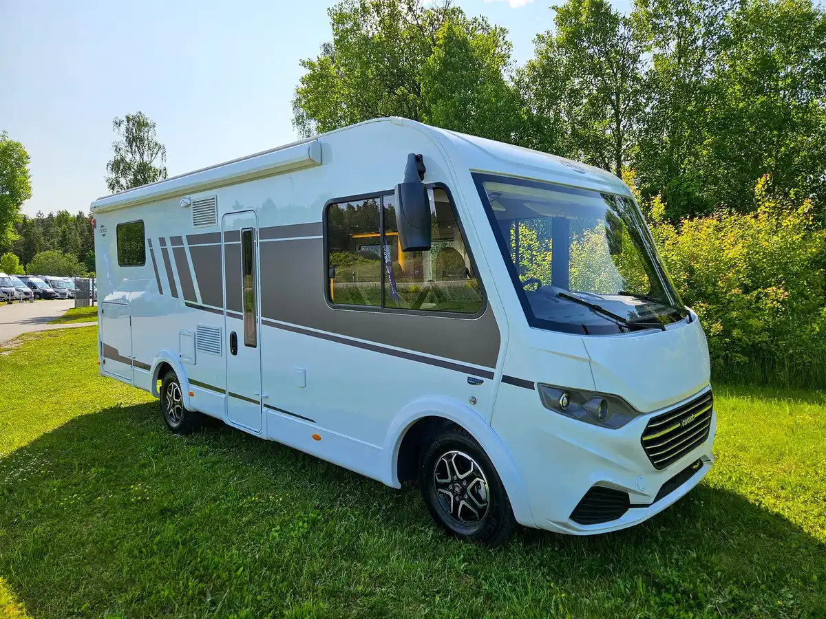 Carado I 449 HC-Edition — Helintegrerad