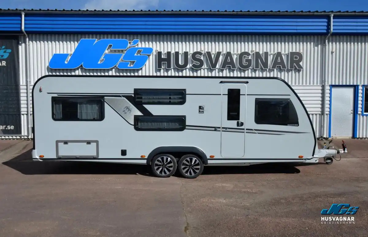 Knaus SÜDWIND BLACK SELECTION 650 UDF — Våningssäng