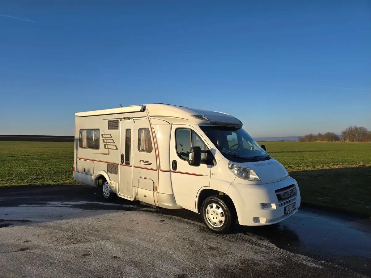 HYMER Tramp 654 SL — Halvintegrerad