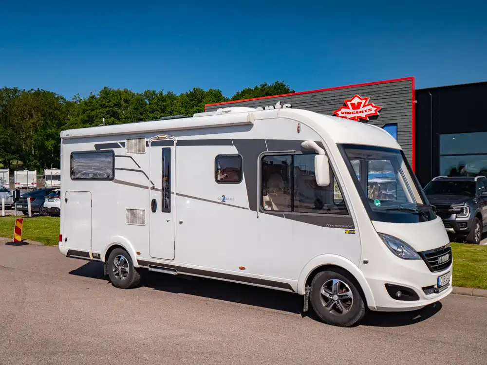 Hymer-DuoMobil B 534 DL *Alde *Automat *KAMPANJ-(2017) — Helintegrerad