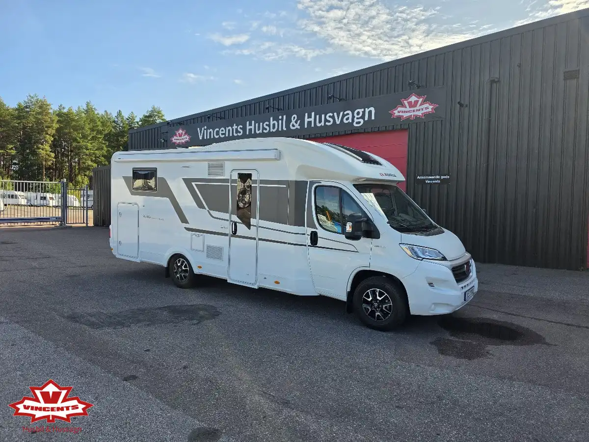 Adria-MATRIX Nordkapp Edition 670 SC *Queenbädd-(2022) — Halvintegrerad