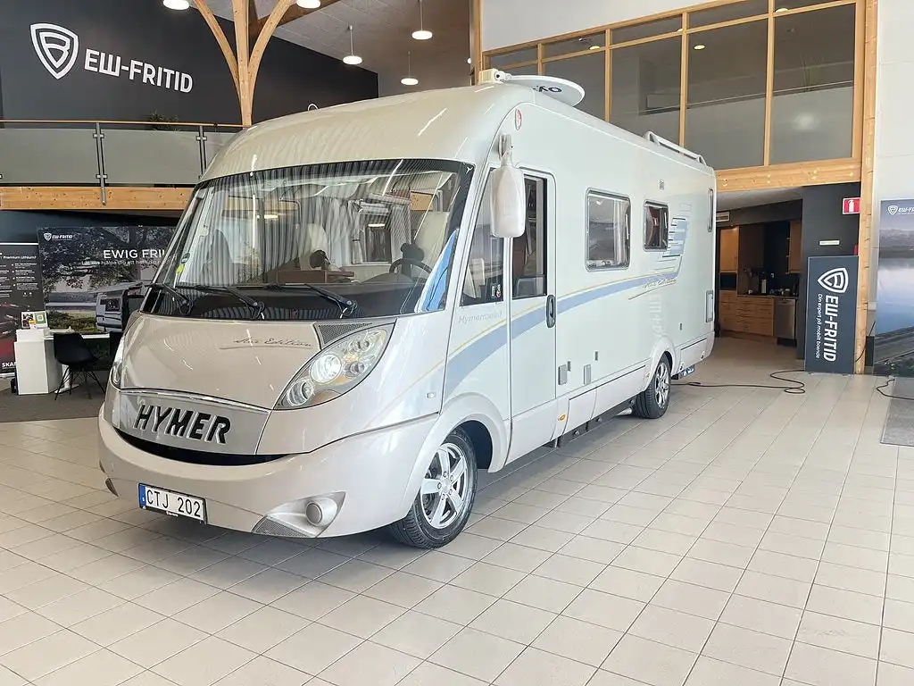 Hymer B 654 SL STAR EDITION — Helintegrerad