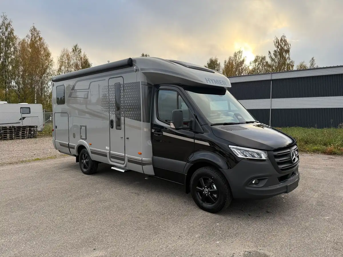 HYMER B-MC T 600 — Halvintegrerad