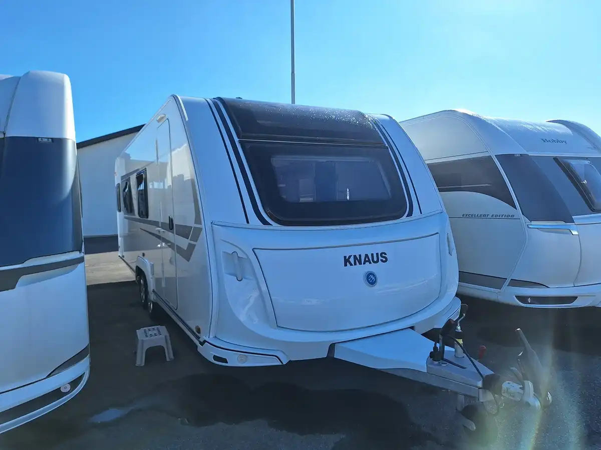 Knaus Südwind 650 PXB — Husvagn