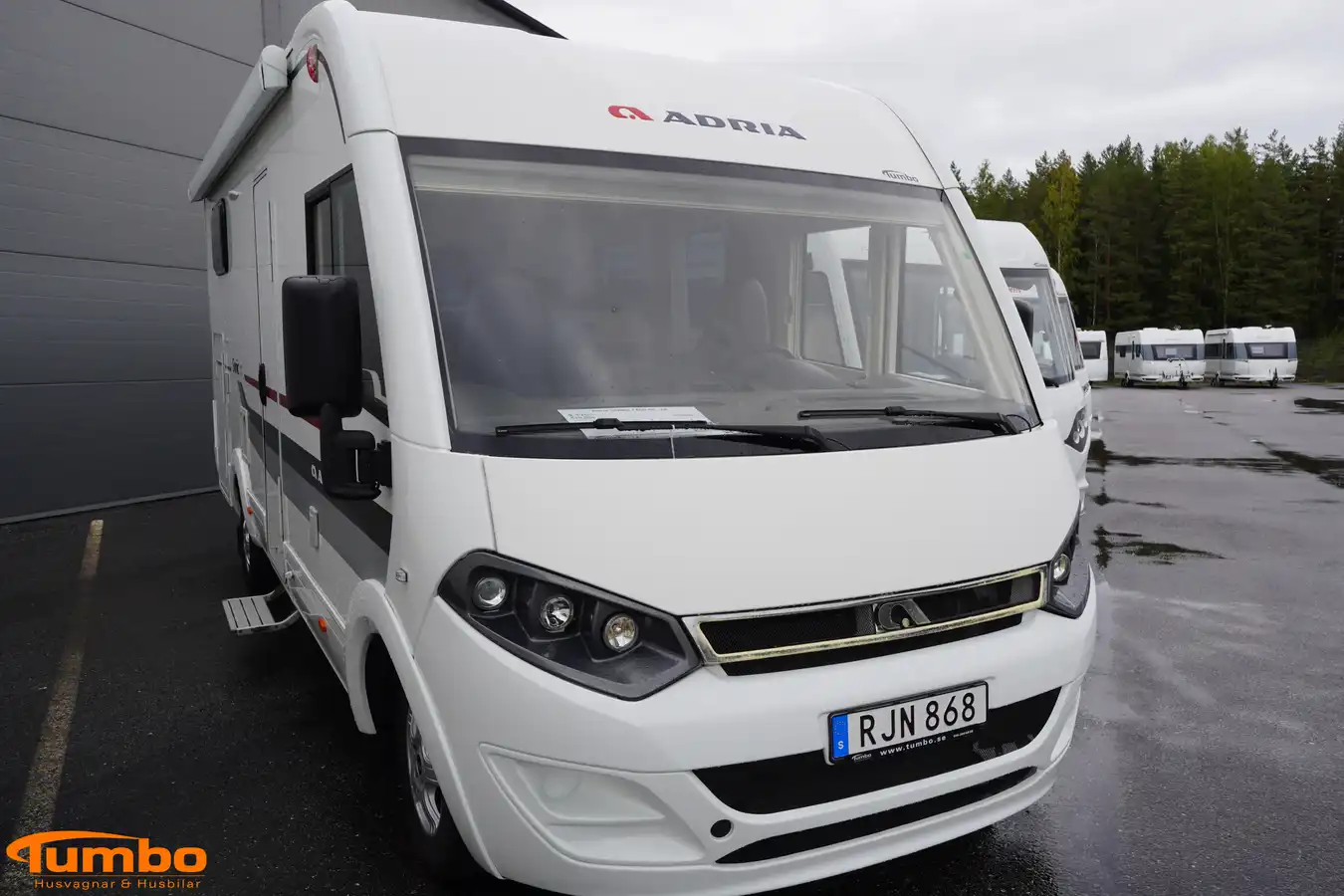 Adria - SONIC I 600 SL — Helintegrerad