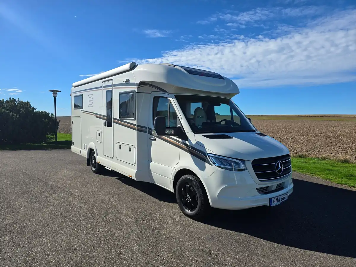 Carthago C-tourer T 148 — Halvintegrerad
