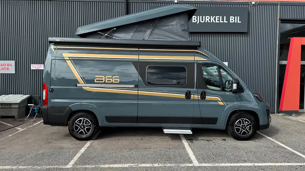 Bürstner B66 C600 Plåtis — Plåtis