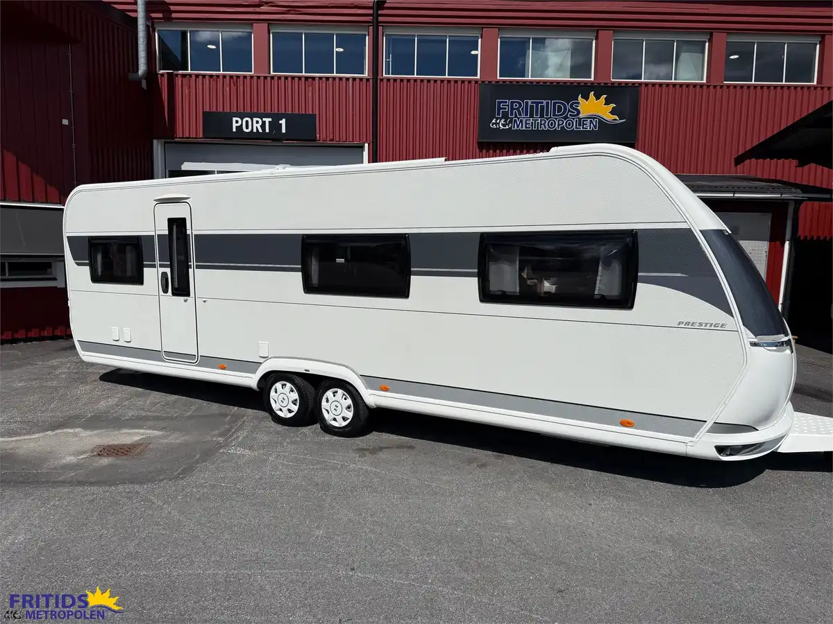 Hobby 720 UKFE Prestige — Husvagn