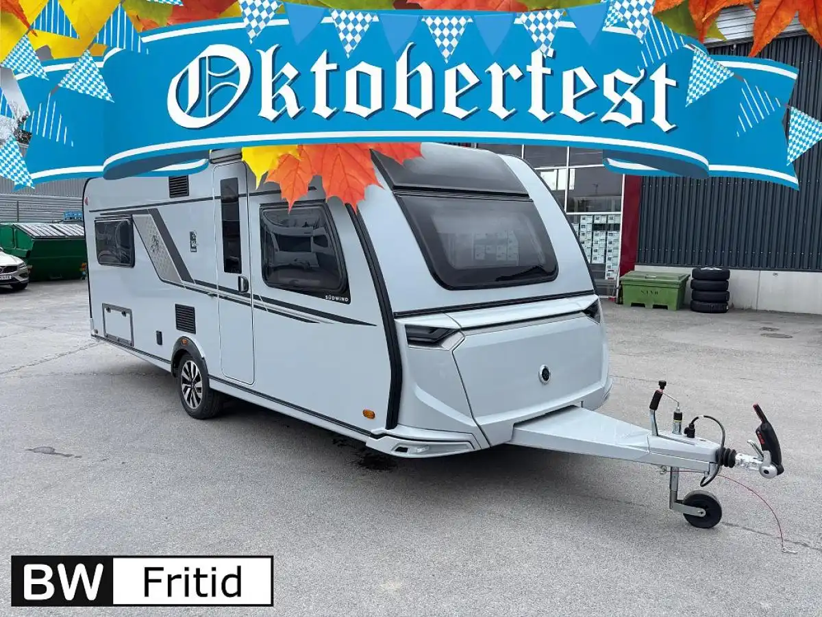 Knaus SÜDWIND BLACK SELECTION 580 UF — Dubbelsäng