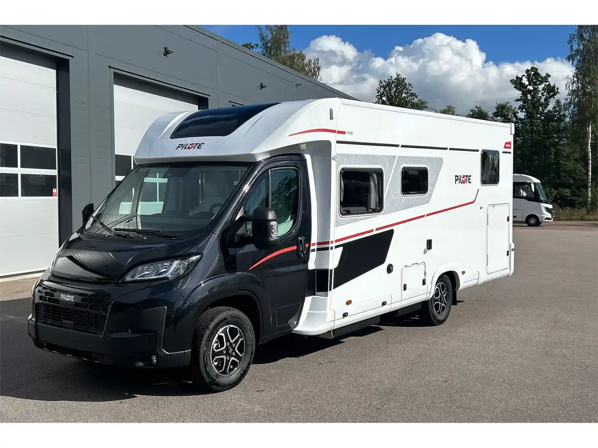 Pilote P740 FGJ Höga — Halvintegrerad