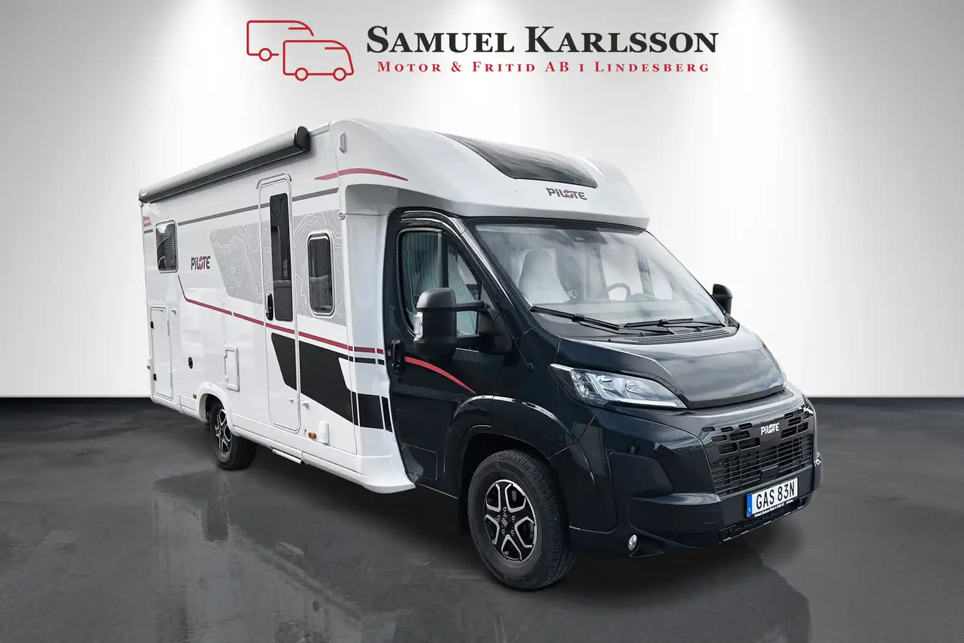 Pilote P720 FGJ Selection Spring Edition Höga — Halvintegrerad