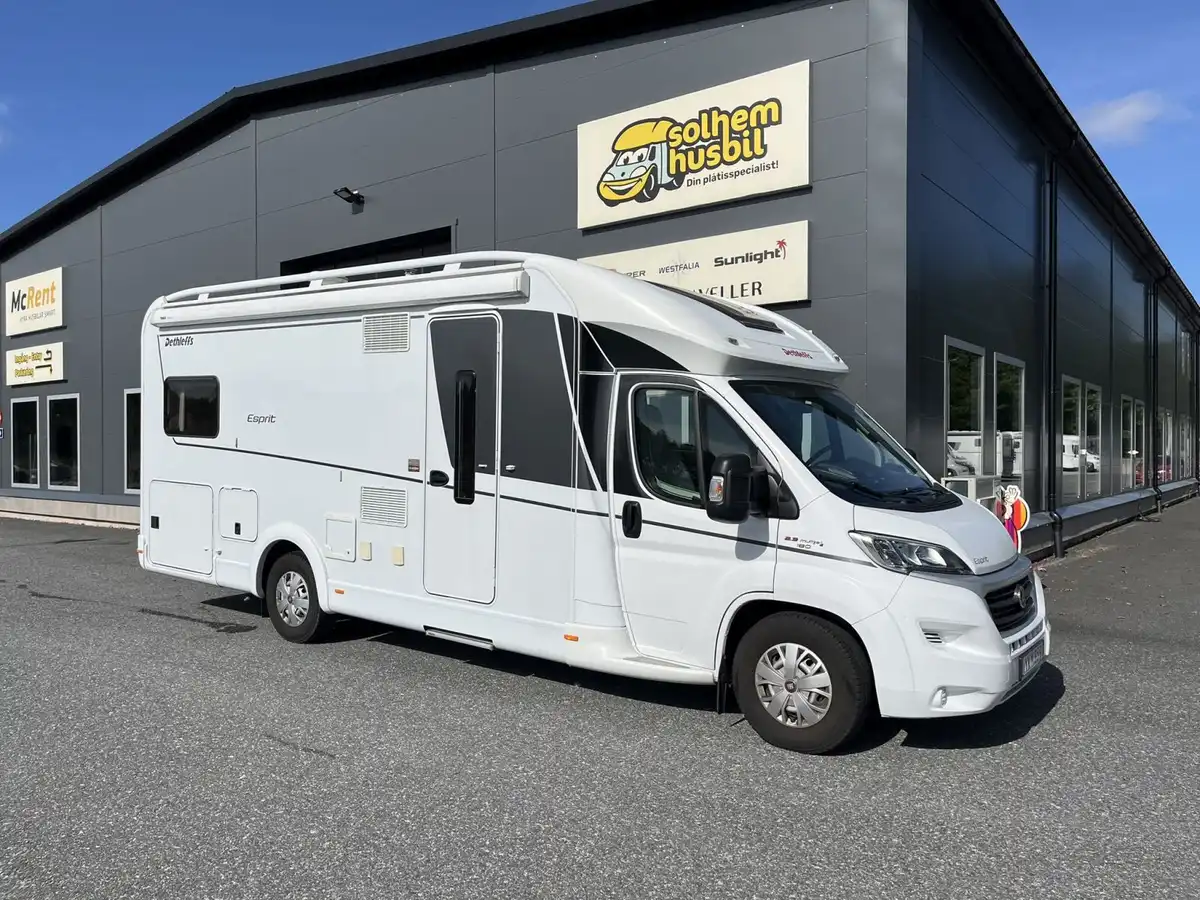 Dethleffs Esprit T 7150-2 — Halvintegrerad