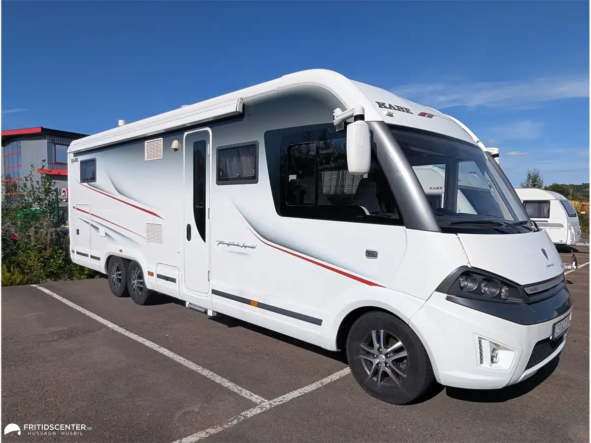 KABE Travel Master Imperial I 860 LGB — Helintegrerad