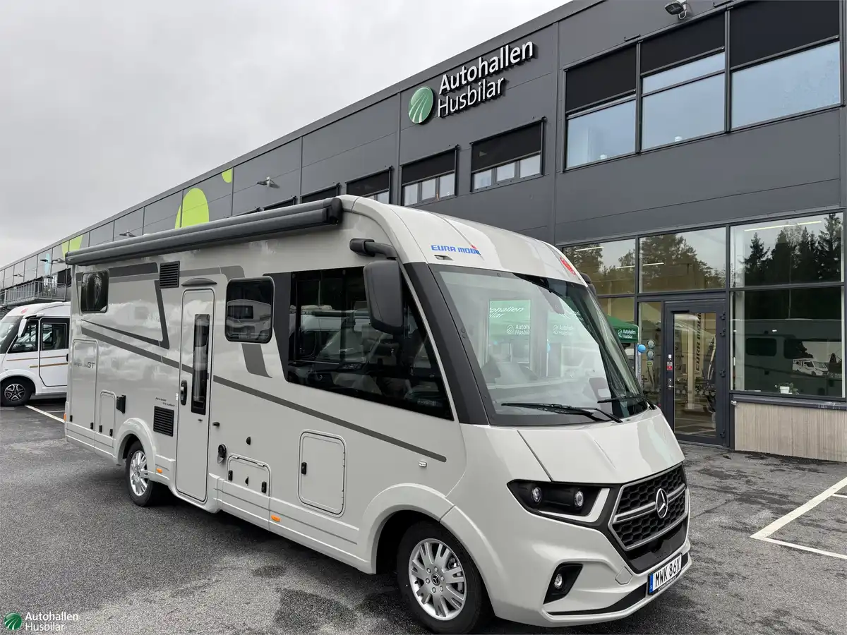 Eura Mobil IL GT 726 EF — Helintegrerad