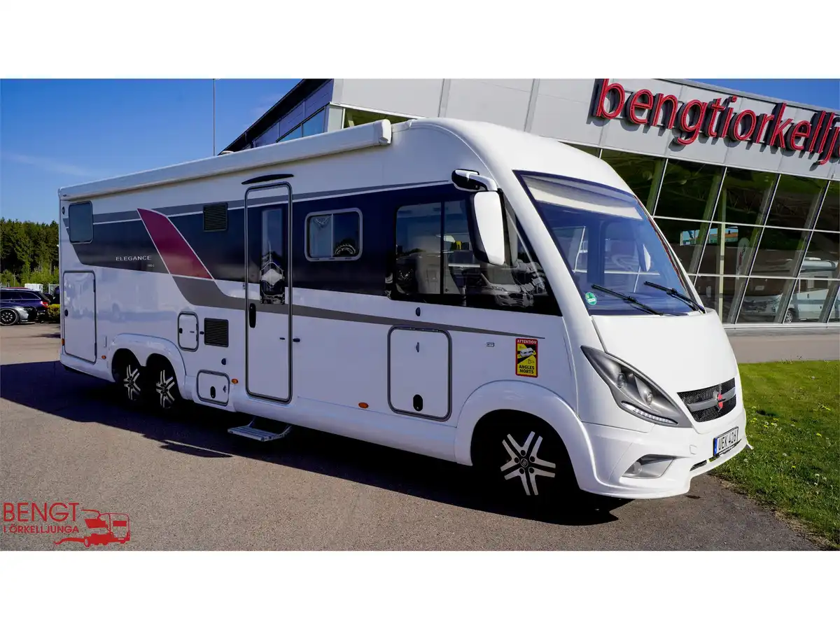 Bürstner Elegance I 840 G — Helintegrerad