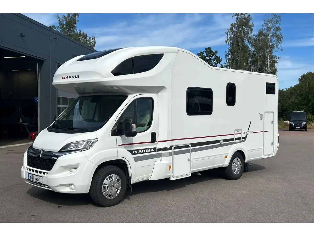 Adria CORAL XL A 670 DK — Alkov