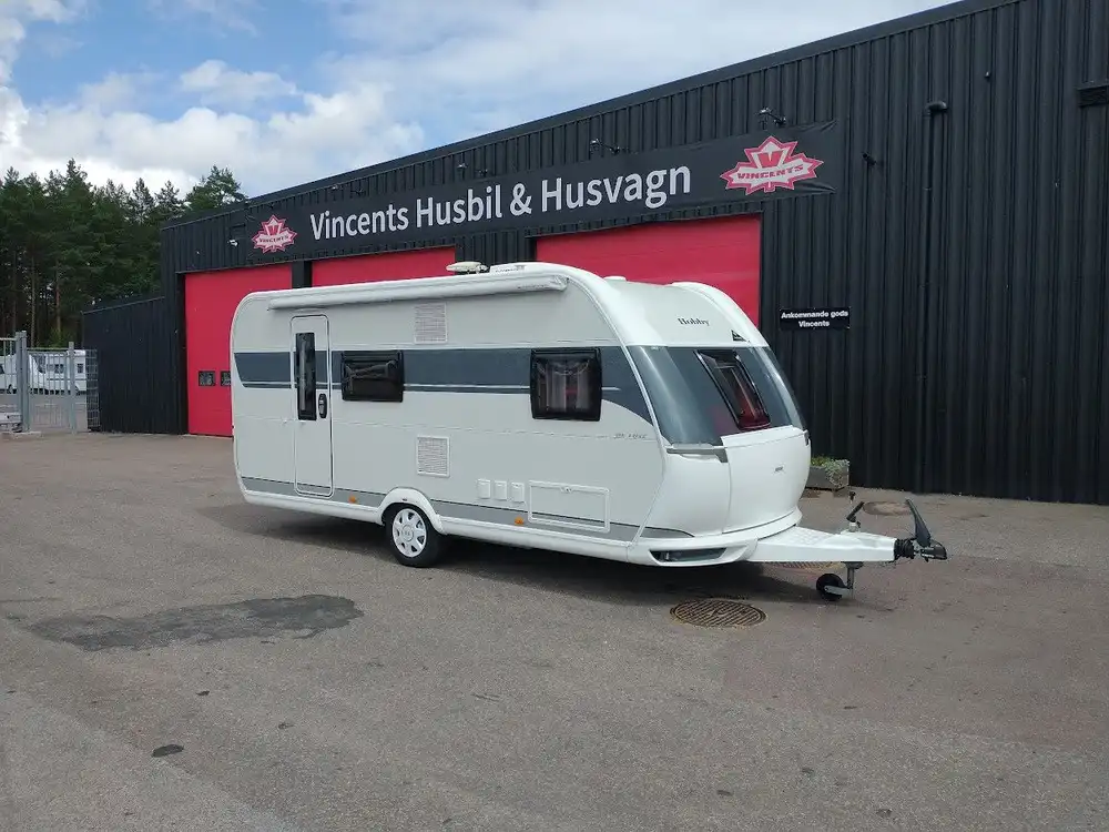 Hobby-490 KMF DE LUXE *AC *Barnkammare-(2021) — Husvagn