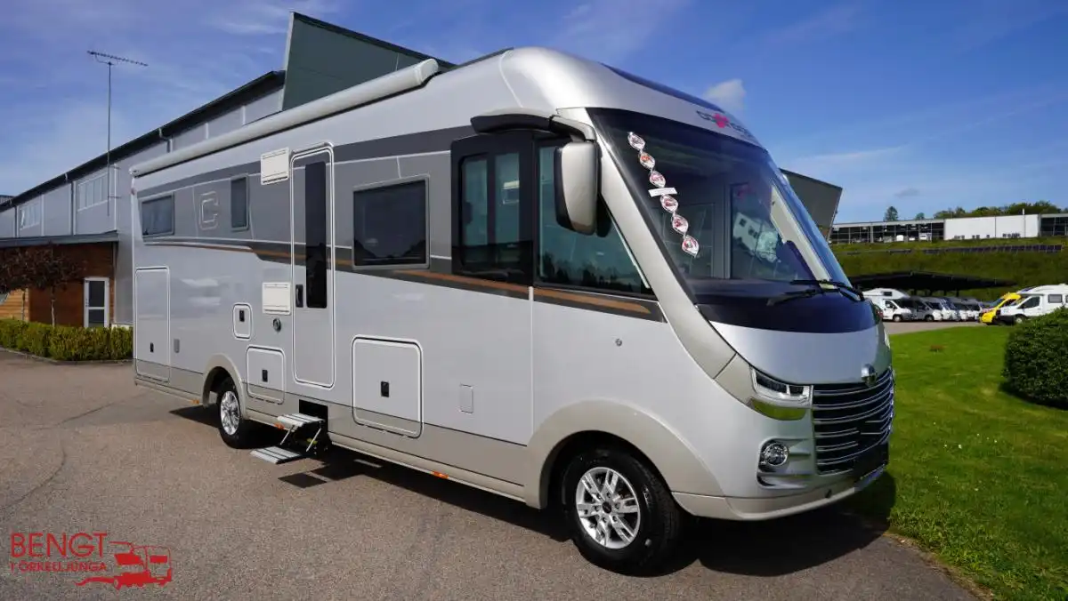 Carthago chic s-plus I 61 XL Iveco 6.7 t — Helintegrerad