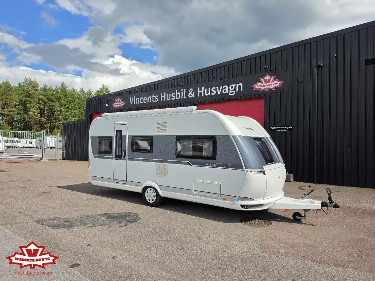 Hobby-495 UL DE LUXE EDITION *Långbäddar-(2019) — Husvagn