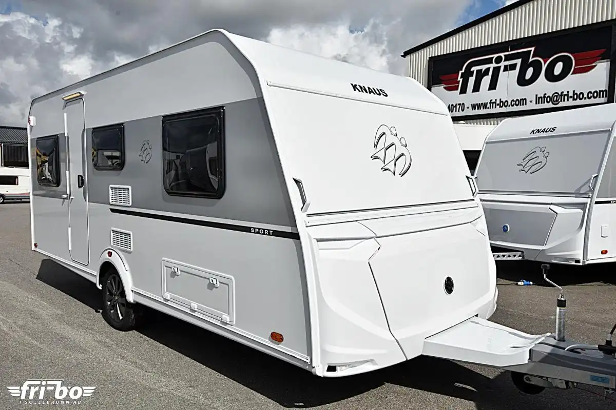 Knaus 500 EU Sport — Dubbel långbädd