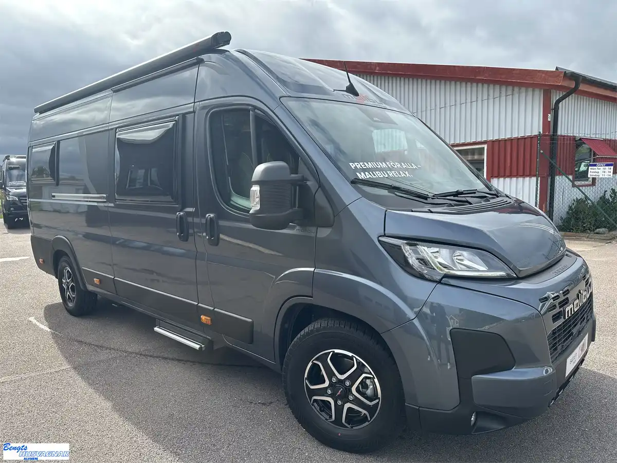Malibu Relax 640 LE R Ambition — Plåtis