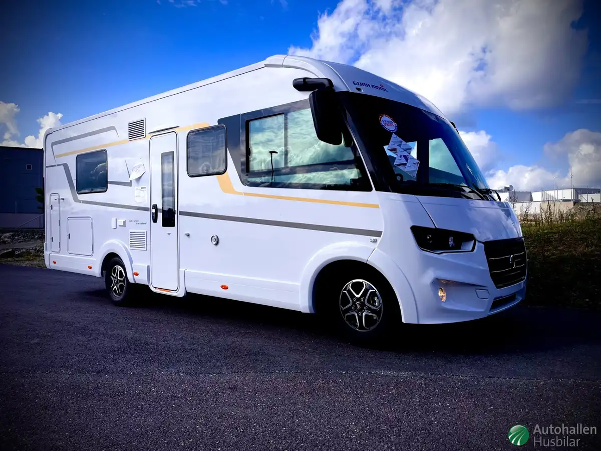 Eura Mobil Integra Line 730 EF — Helintegrerad