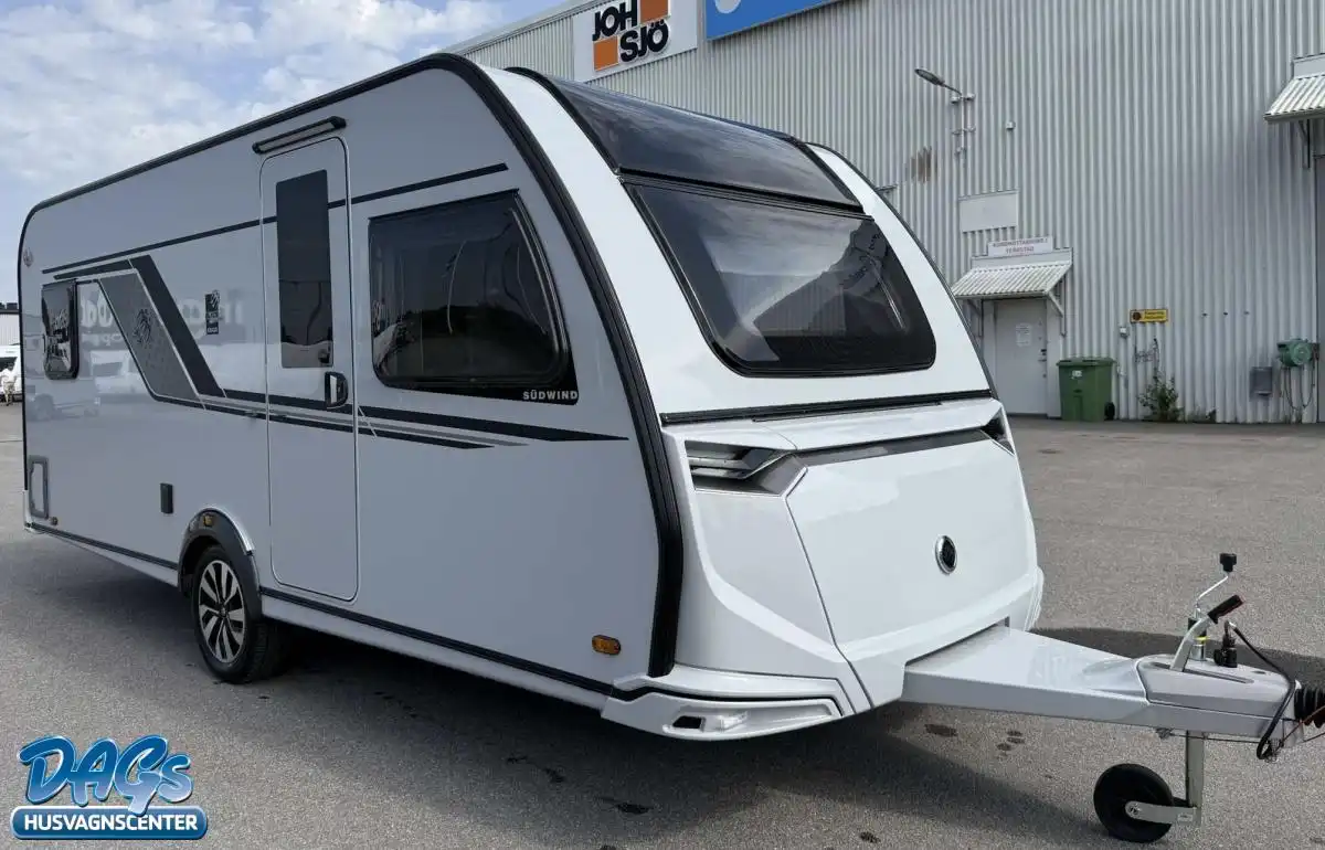 Knaus Südwind 500 UF Black Selection — Dubbelsäng