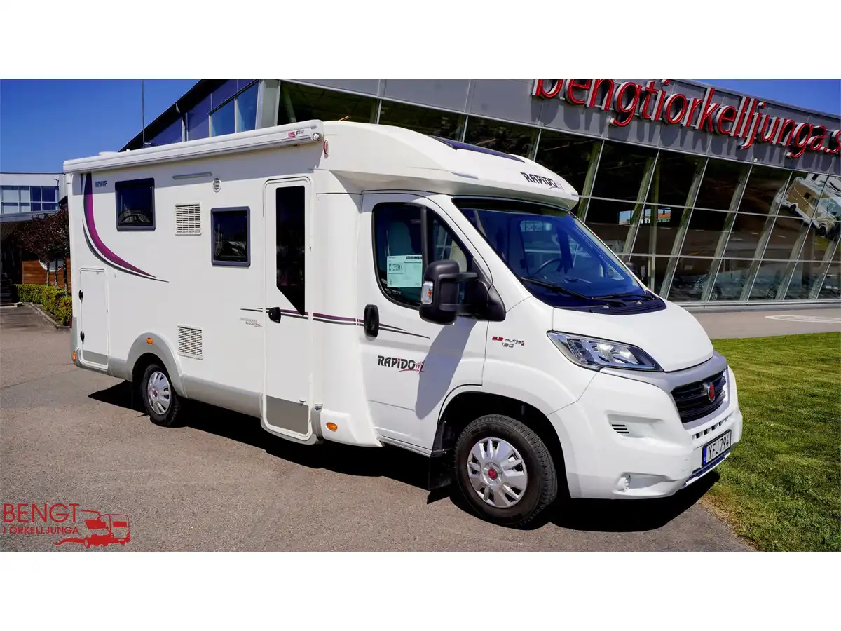 Rapido 650 F — Halvintegrerad