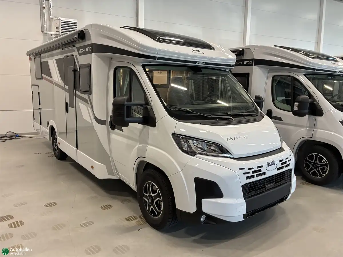 McLouis MC4 870 — Halvintegrerad med taksäng