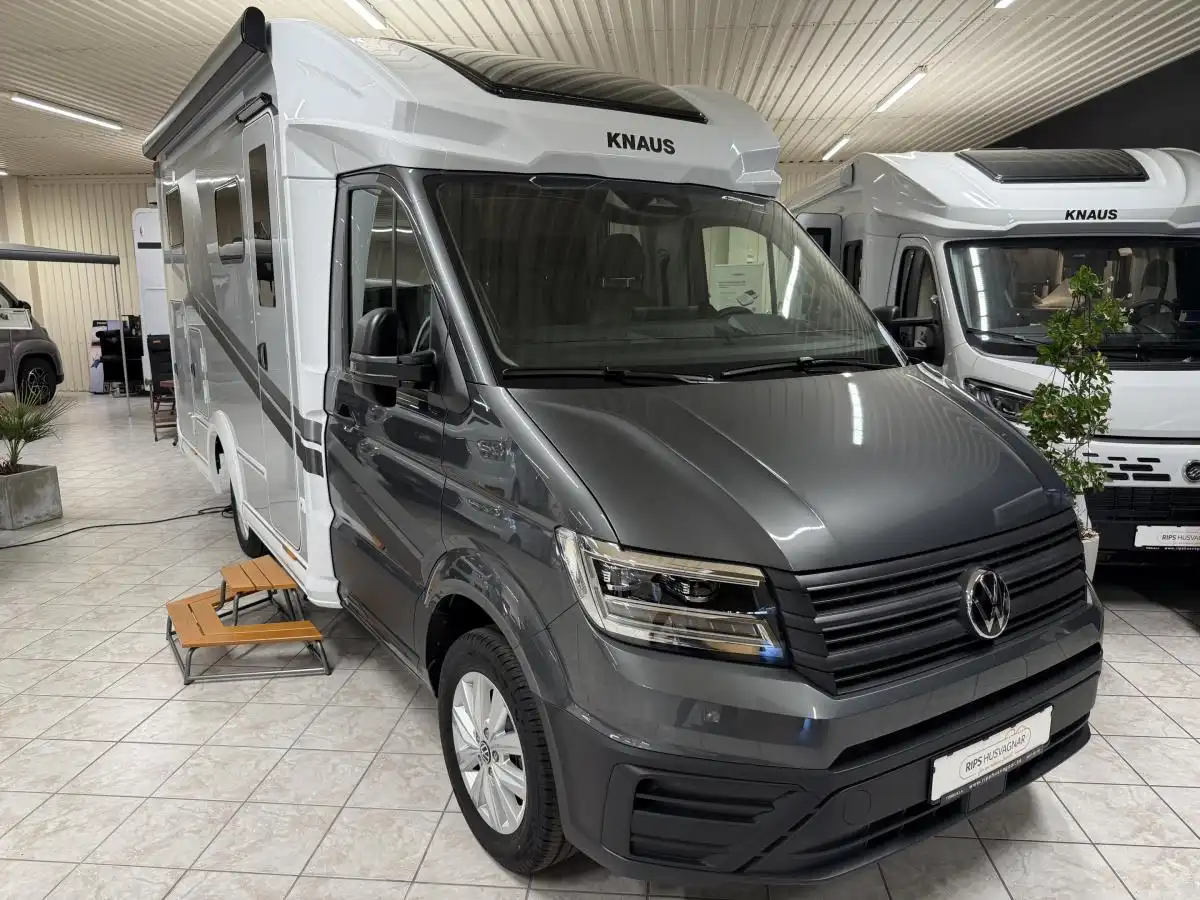 Knaus VAN TI PLUS PLATINUM SELECTION 650 MEG — Halvintegrerad