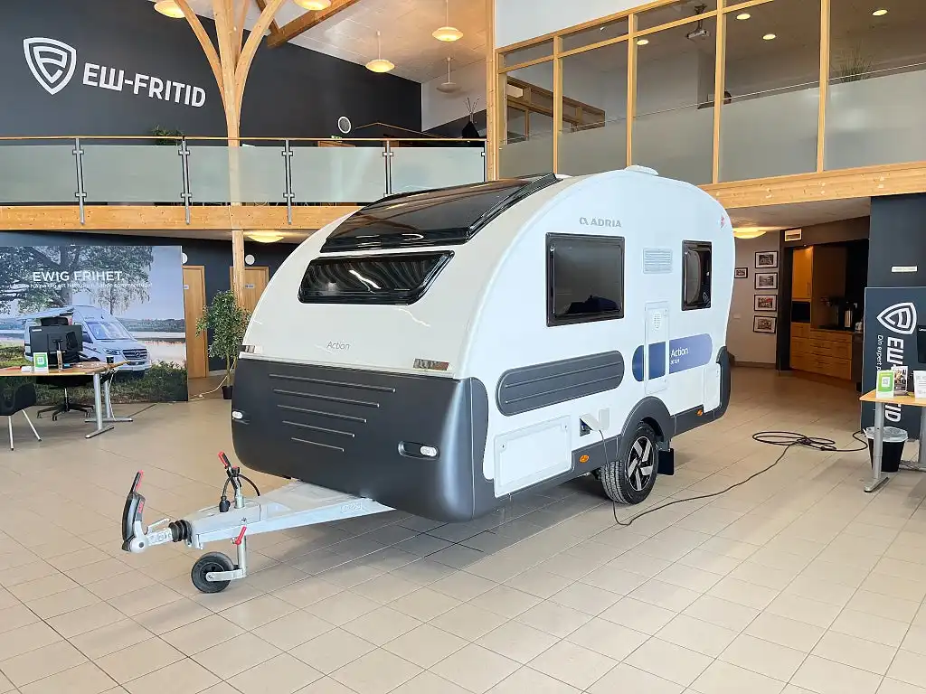Adria ACTION 361 LH — Husvagn