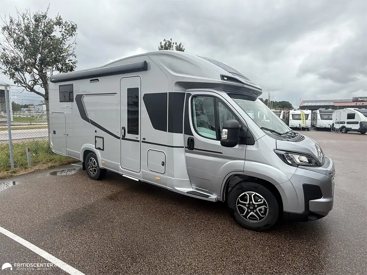 Adria MATRIX SUPREME 670 SL — Halvintegrerad
