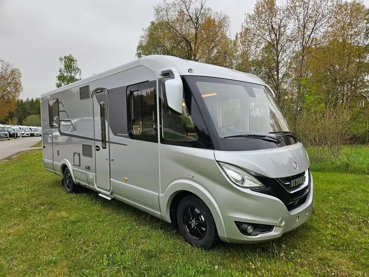 HYMER Masterline I 790 HC-Edition — Helintegrerad