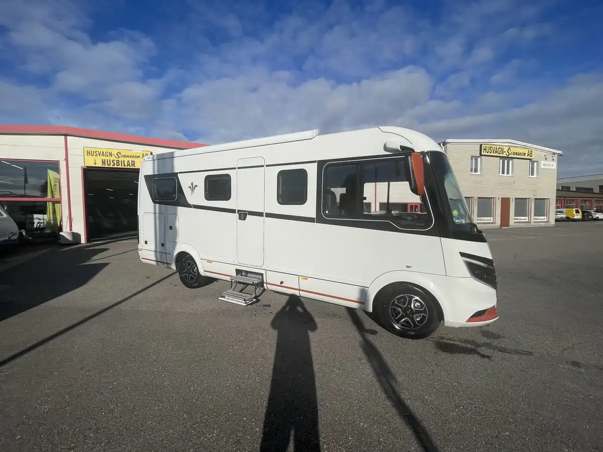 Niesmann ISMOVE 6.9E — Helintegrerad