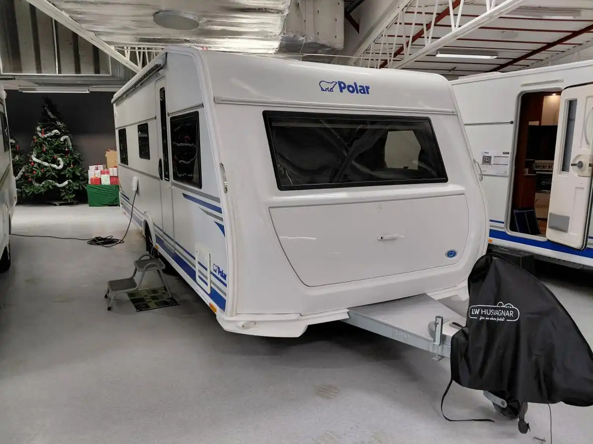 Polar 590 LB — Husvagn