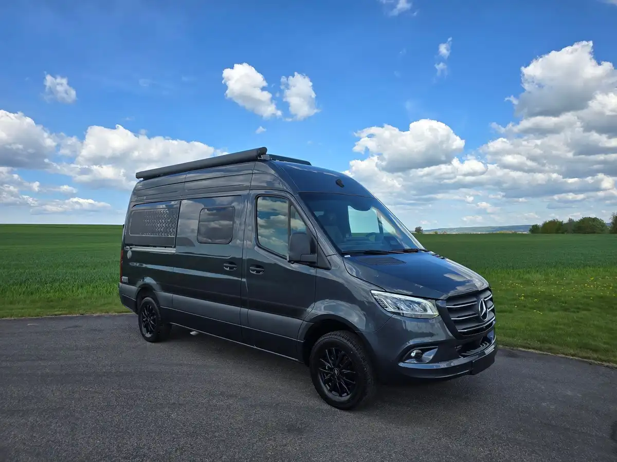 HYMER Grand Canyon S Xperience — Plåtis