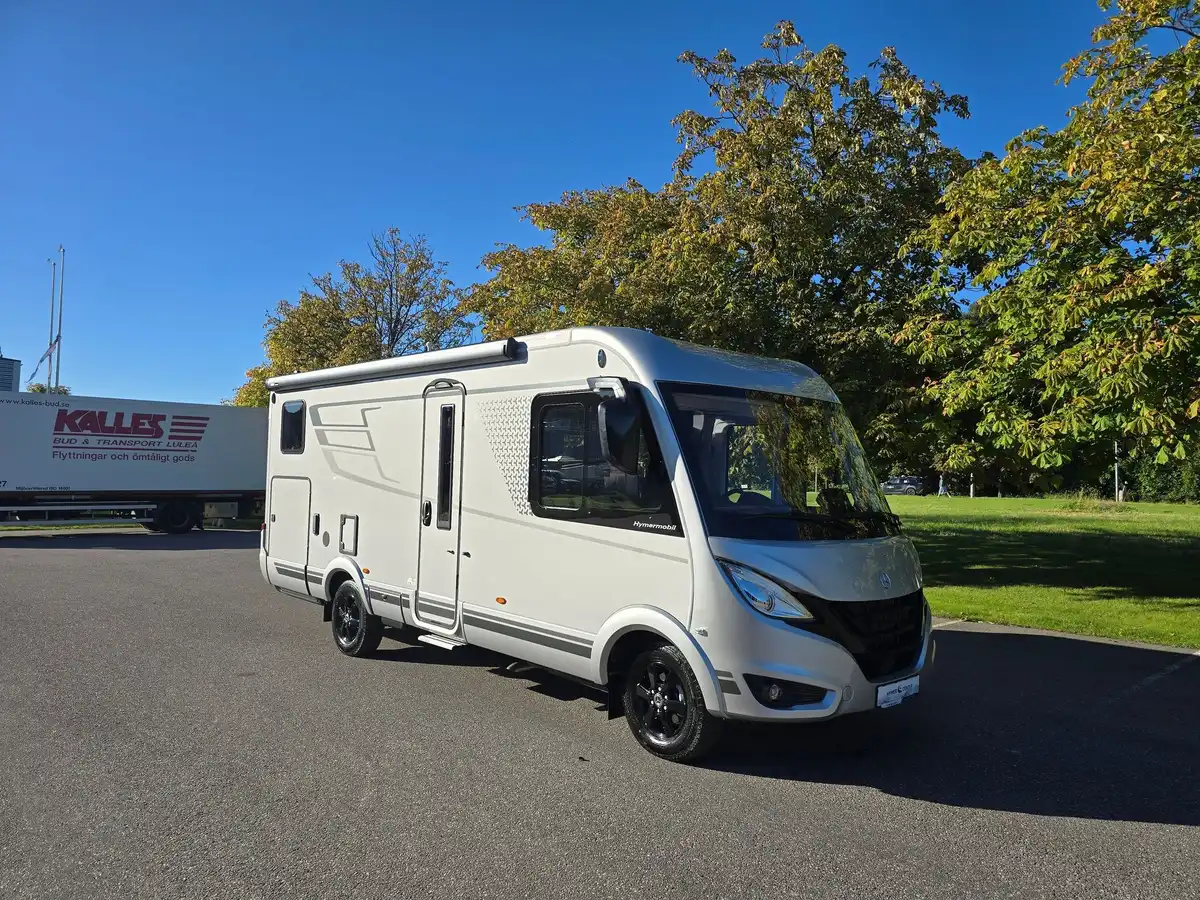 HYMER B-MC I 600 Facelift — Helintegrerad