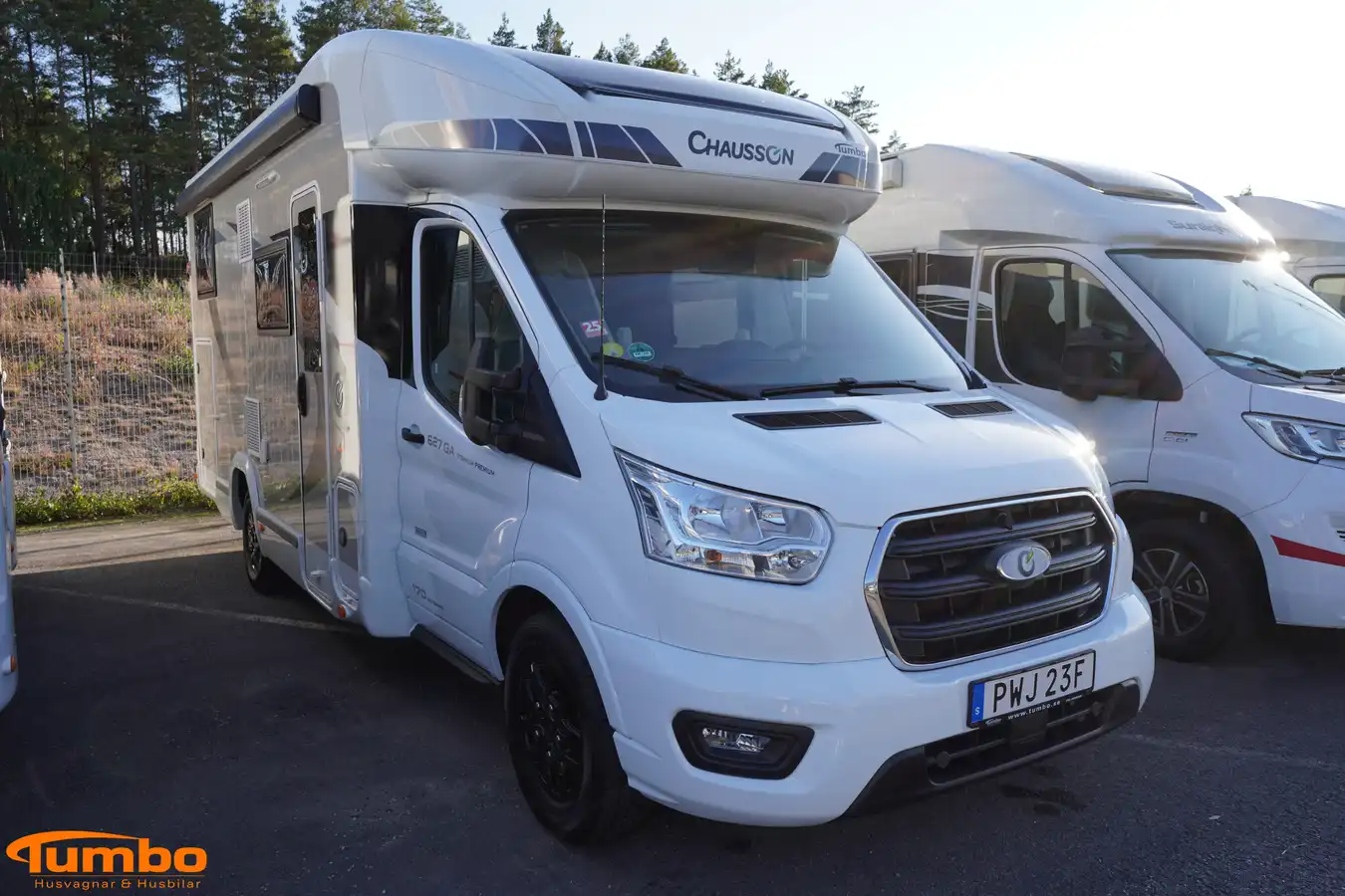 Chausson - 627 GA 2xAC Solcell — Halvintegrerad