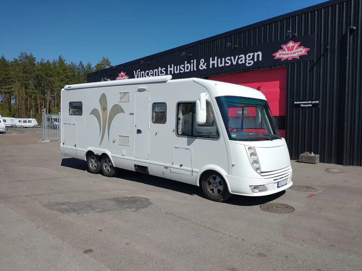 Niesmann-ARTO 79 F *Kamkedja *Automat *AC bodel-(2011) — Helintegrerad