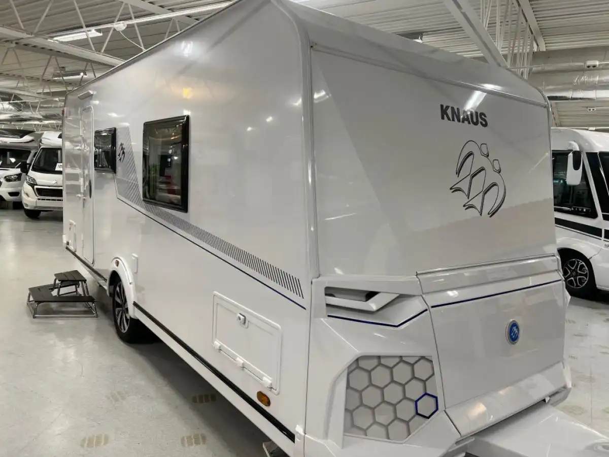 Knaus YASEO 500 DK — Husvagn