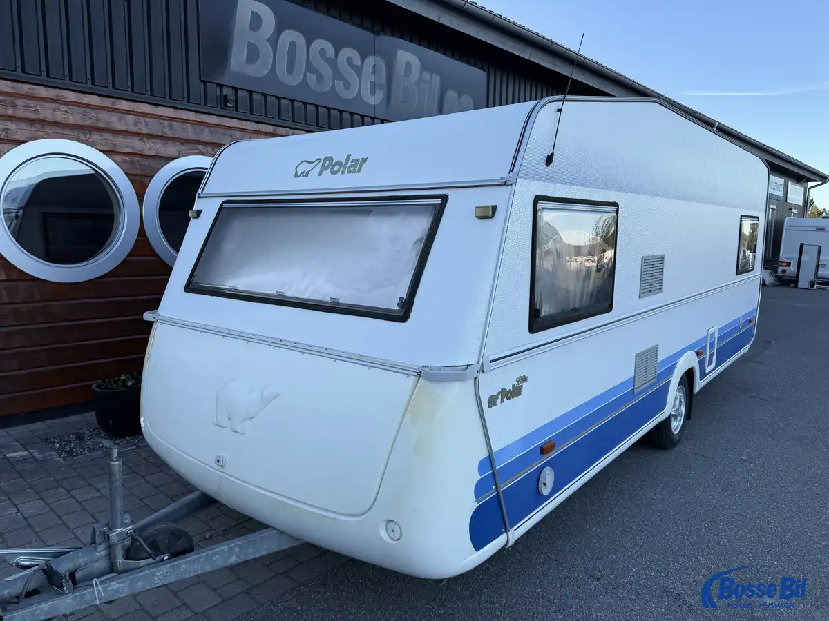 Polar 590 E — Husvagn
