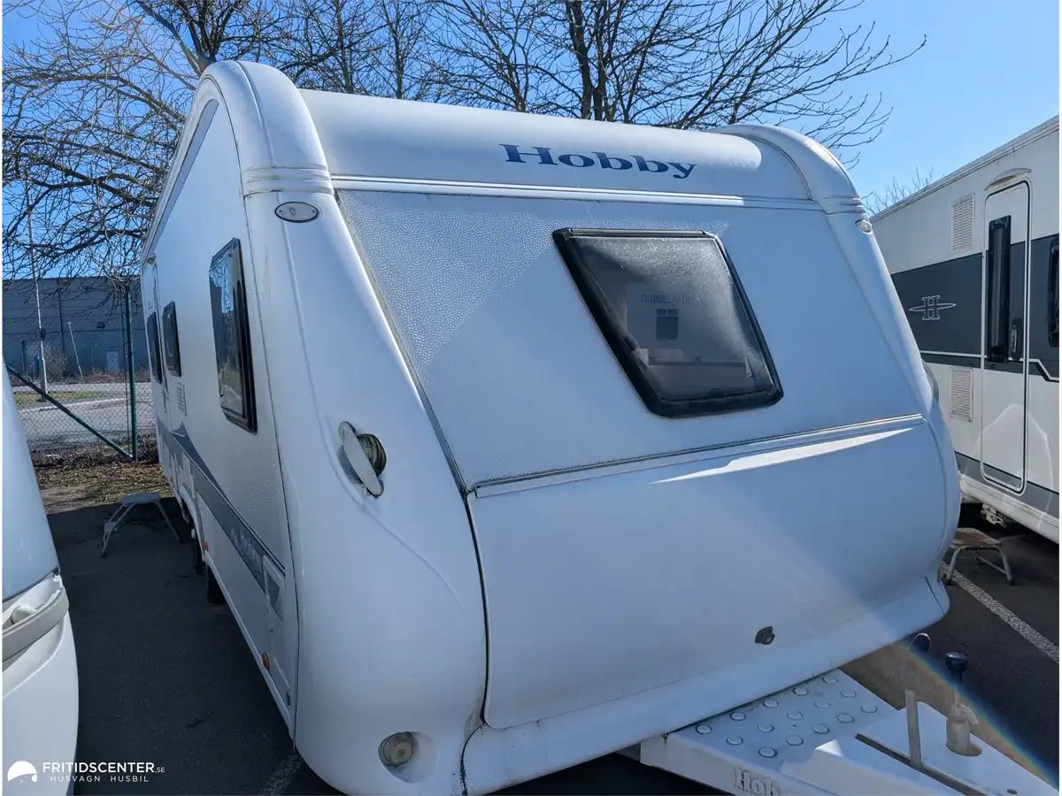 Hobby 650 UMFE — Dubbelsäng