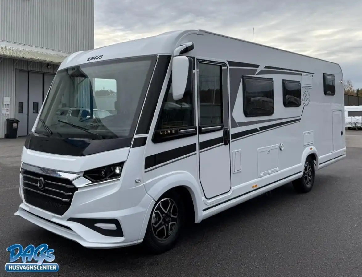 Knaus L!VE I 700 MEG — Helintegrerad