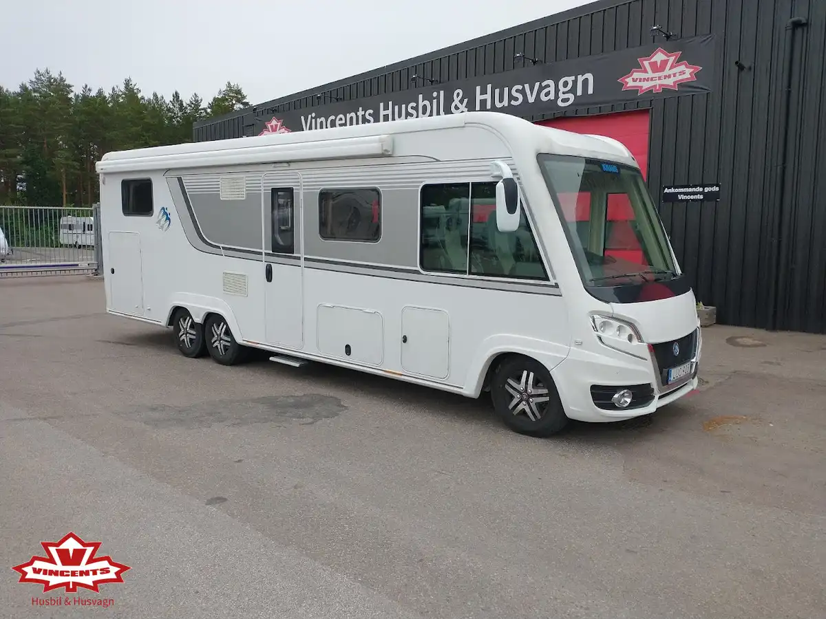 Knaus-Sun I 900 *Automat *Solcell *Markis-(2017) — Helintegrerad